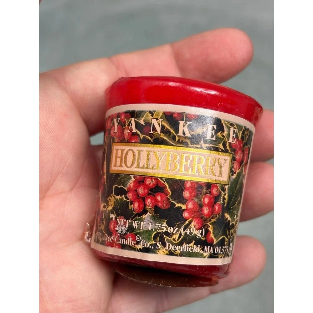 Set of 6 Yankee Candle Hollyberry Sampler‎ Votive Candles